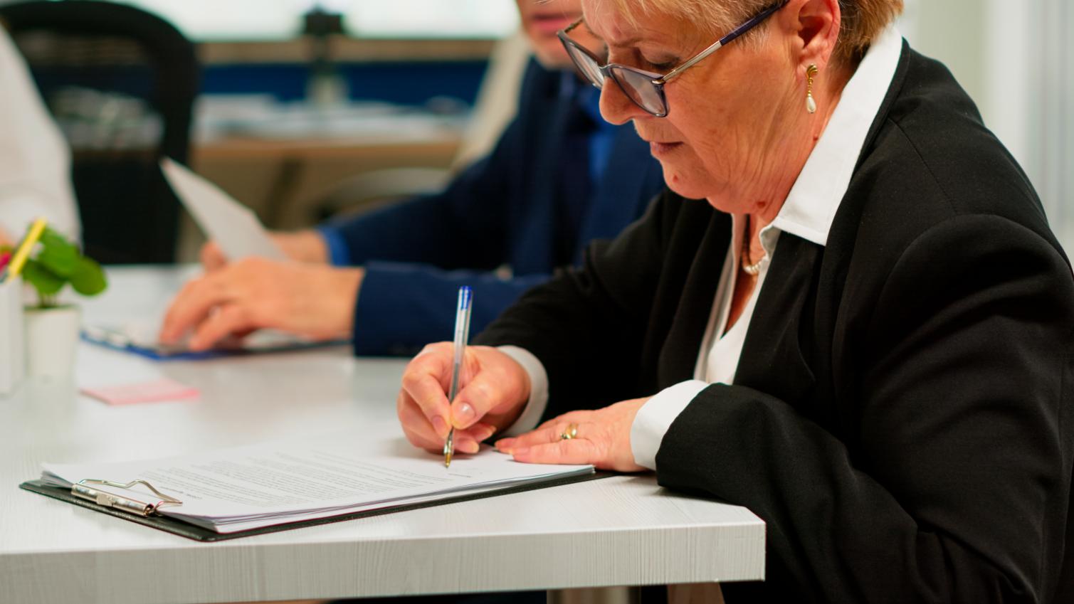 Canal de denuncias interno obligatorio en empresas según la Ley 2/2023 y la Directiva europea de protección del denunciante